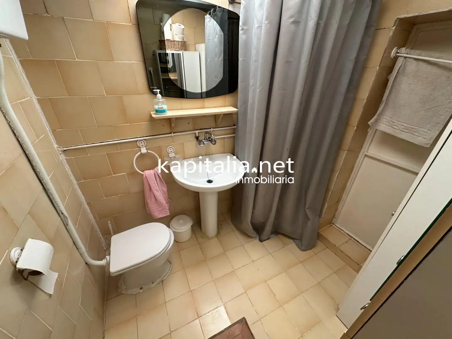 Bathroom of Country homes for sale in Ontinyent  with Private garden, Storage room and Swimming Pool