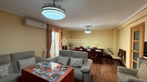 Foto 3 de Piso en venta en San Bartolomé - Millán de Priego, Jaén Capital