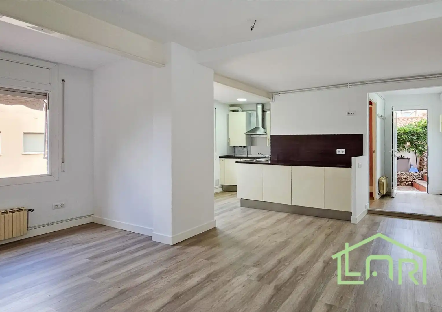 Cuina de Casa o xalet en venda en Sant Just Desvern amb Calefacció, Jardí privat i Parquet