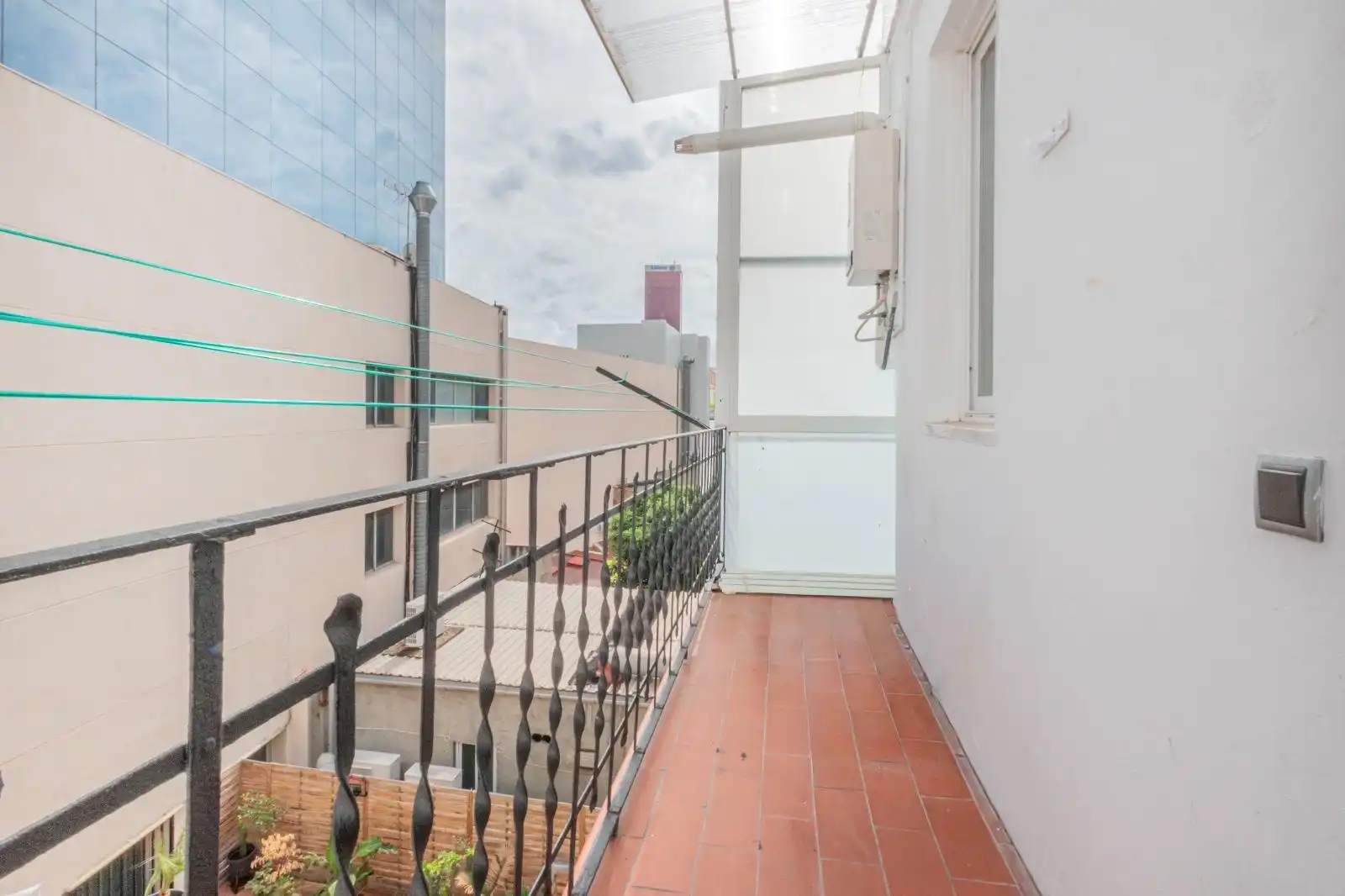 Flat with terrace for sale in Carrer de Béjar, imagen 5