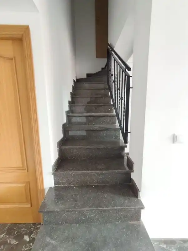 Maisonette zum Verkauf in Valencia mit Klimaanlage, Heizung und Terrasse