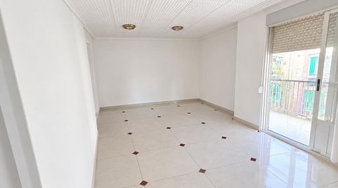 Foto 2 de Piso en venta en Carrer Juan de Ribera, El Mercado, Manises
