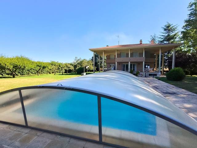 Casa-chalet en Venta en Cardeñajimeno