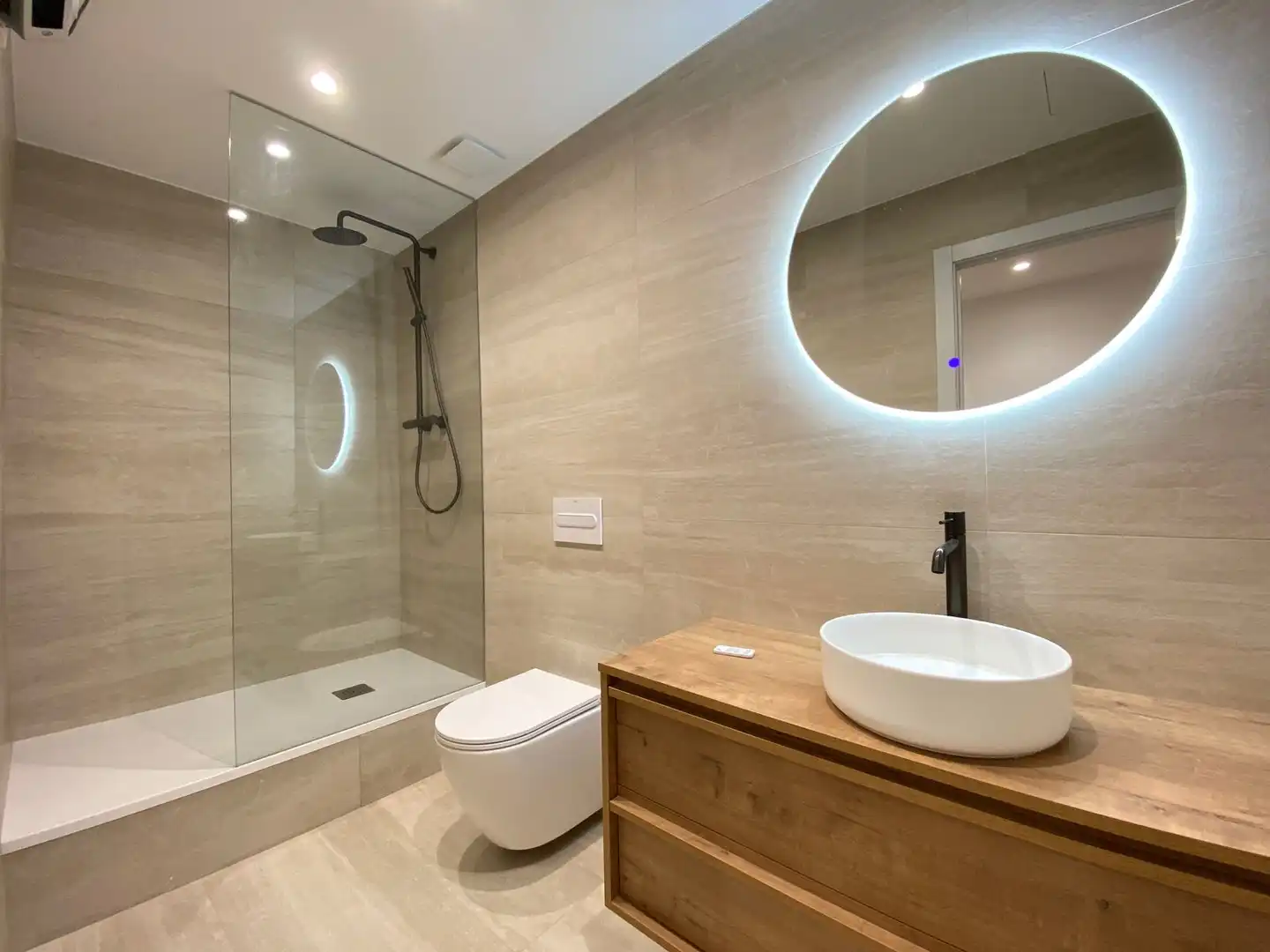 Baño de Piso en venta en Barcelona con Aire acondicionado, Calefacción y Parquet