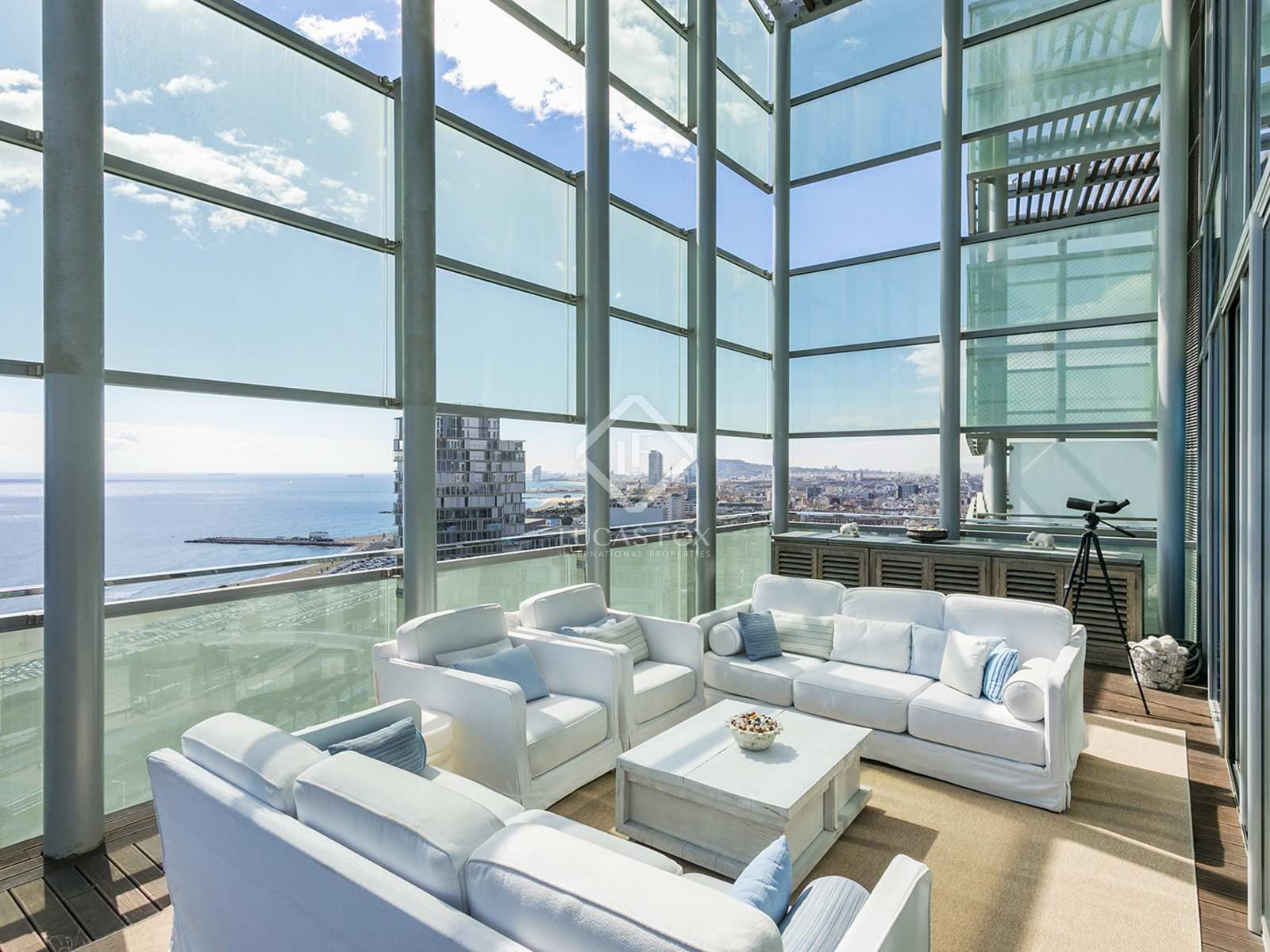 Sala d'estar de Àtic en venda en  Barcelona Capital amb Aire condicionat, Calefacció i Jardí privat