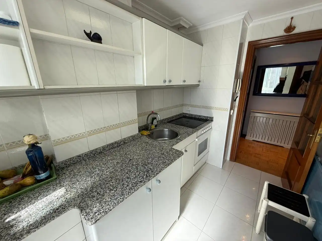 Cocina de Piso en venta en Castro-Urdiales con Calefacción, Parquet y Piscina comunitaria
