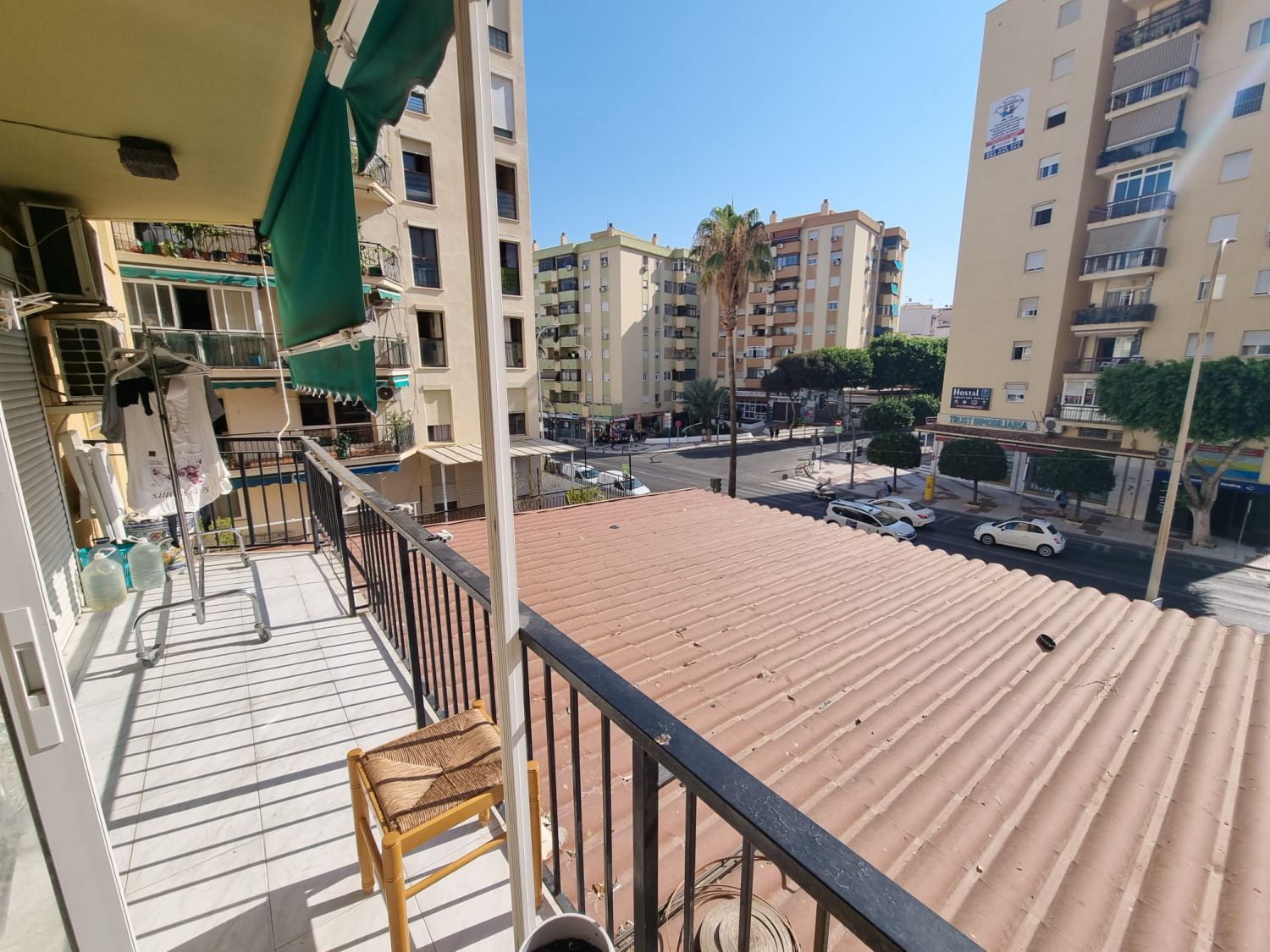 Vista exterior de Piso en venta en Torremolinos con Terraza