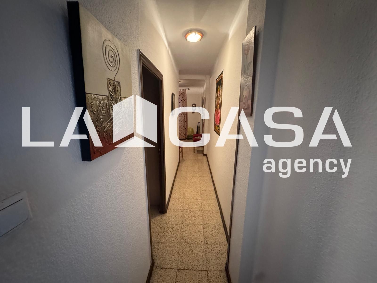 Flat for sale in  Sevilla Capital  with Air Conditioner and Terrace