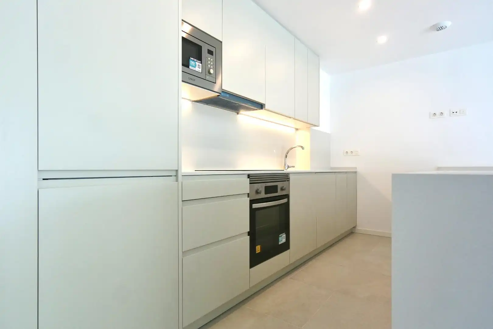 Cocina de Planta baja en venta en Chipiona