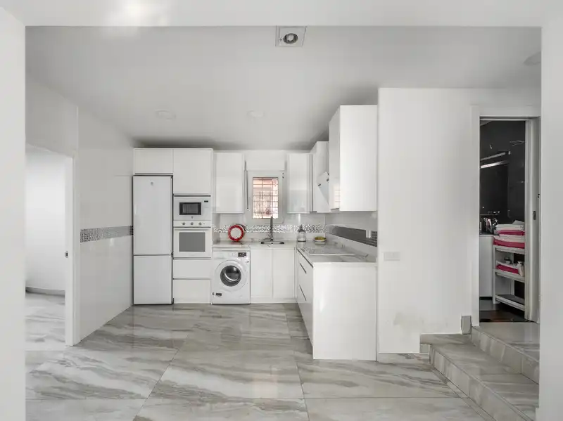 Kitchen of Flat for sale in Madrid  with Air Conditioner
