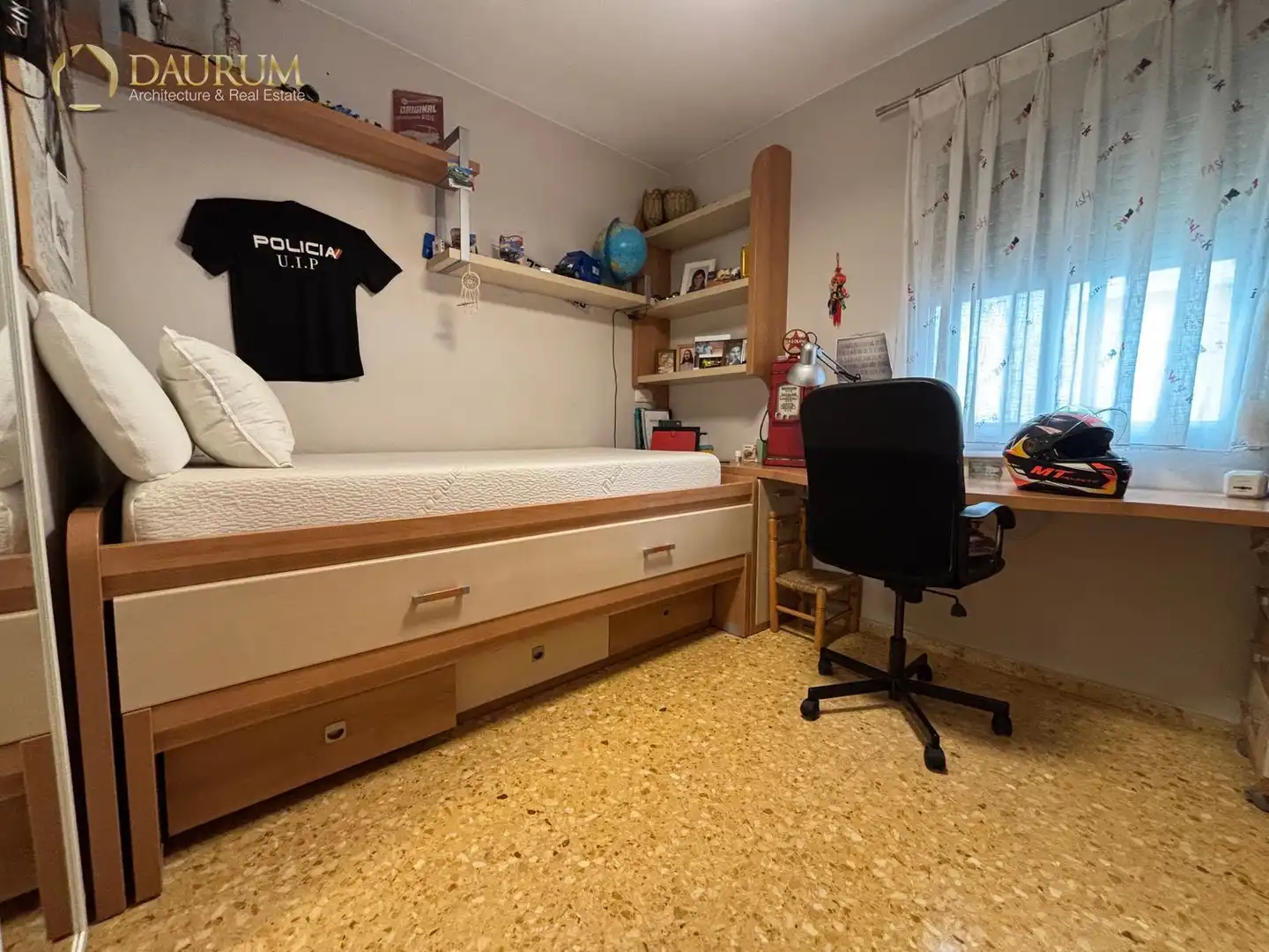 Habitación de Piso en venta en Paterna con Aire acondicionado, Trastero y Amueblado