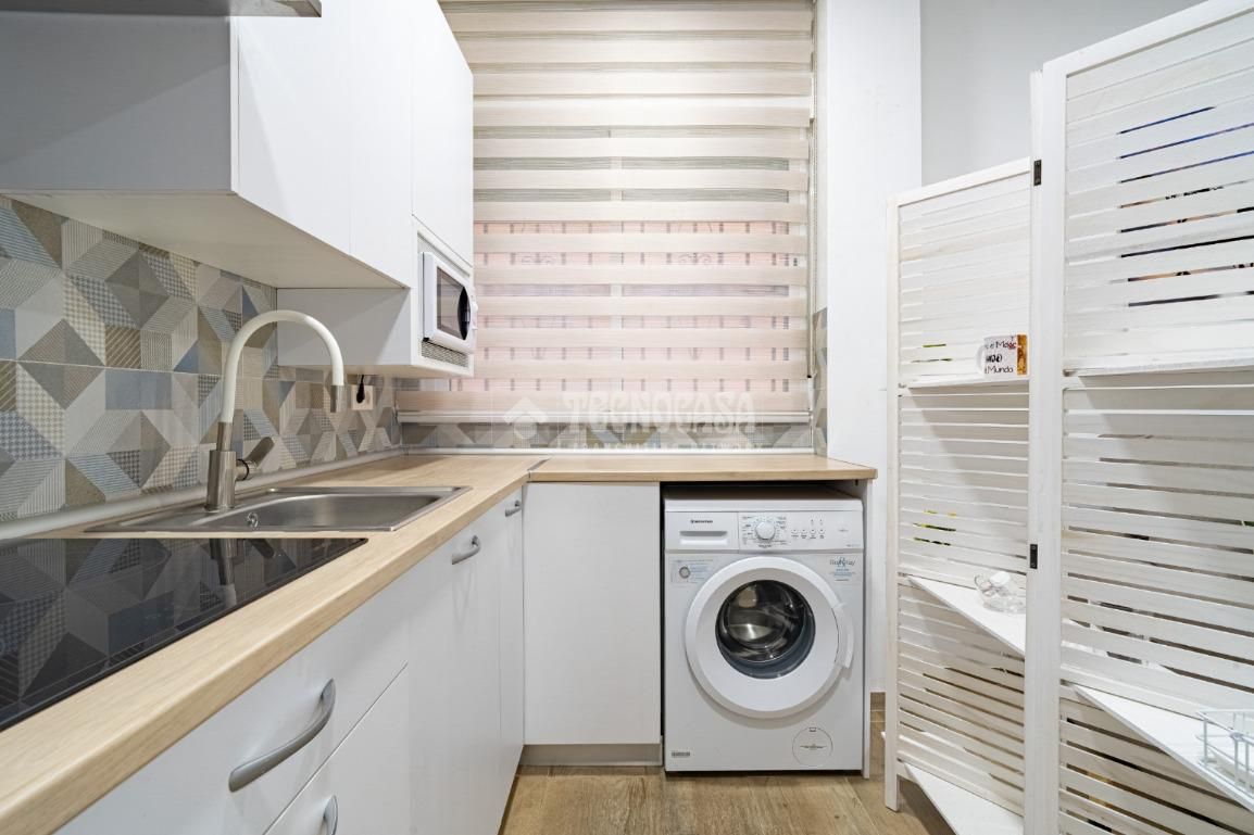 Kitchen of Flat for sale in Peligros  with Parquet flooring