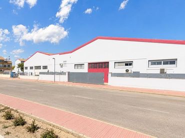 Nave industrial en venta en Sucro