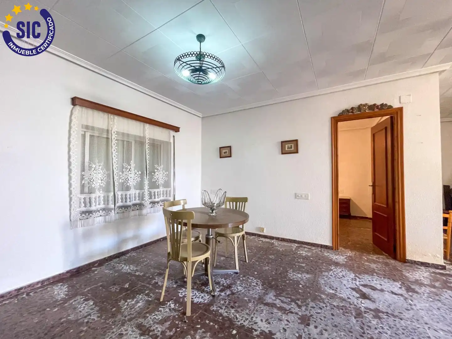 Esszimmer von Maisonette zum Verkauf in Chera mit Heizung, Privatgarten und Balkon