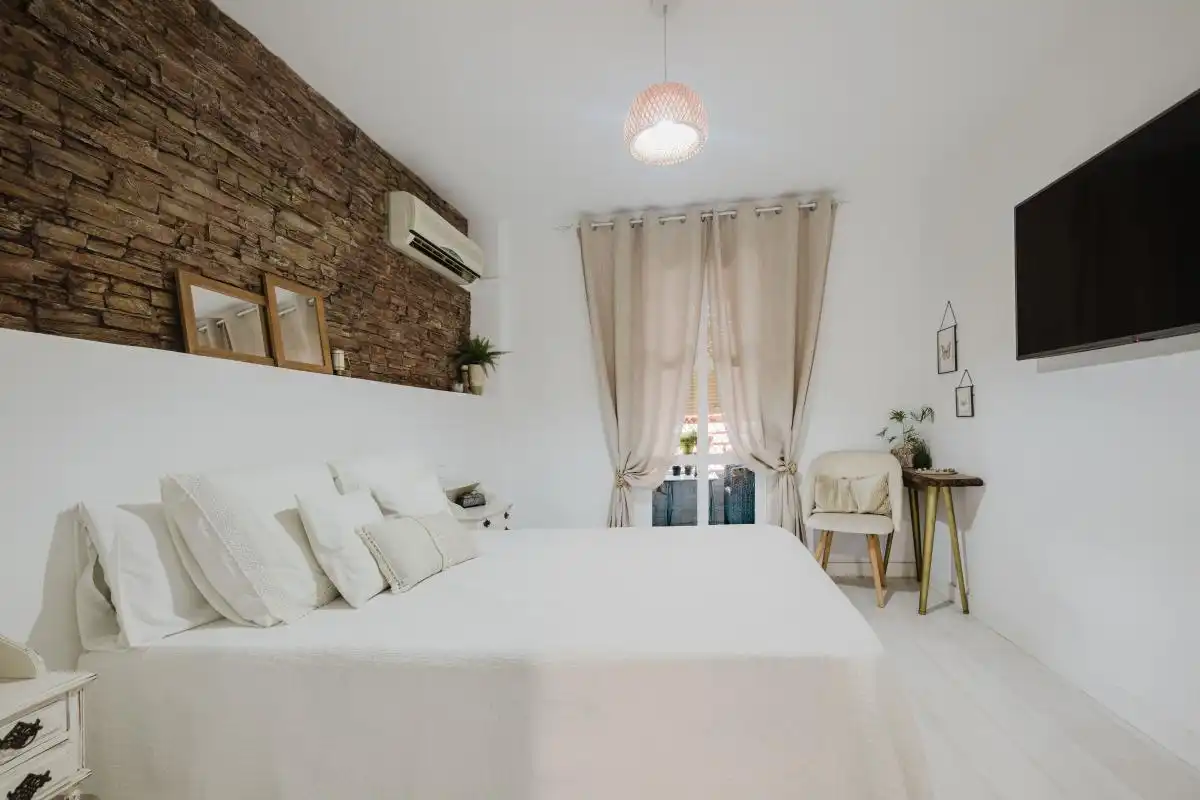 Habitación de Piso en venta en Sevilla con Aire acondicionado, Calefacción y Trastero
