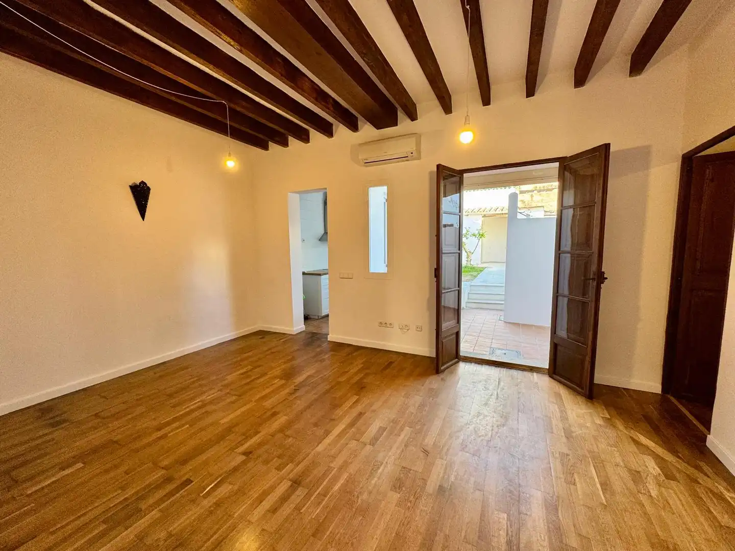 Sala d'estar de Planta baixa de lloguer en Ponent