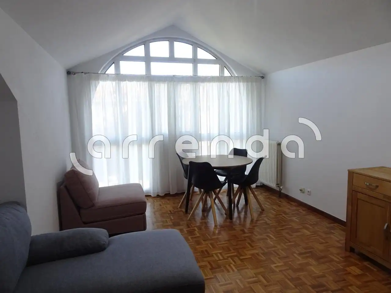 Wohnzimmer von Wohnung zur Miete in Santander mit Heizung und Möbliert