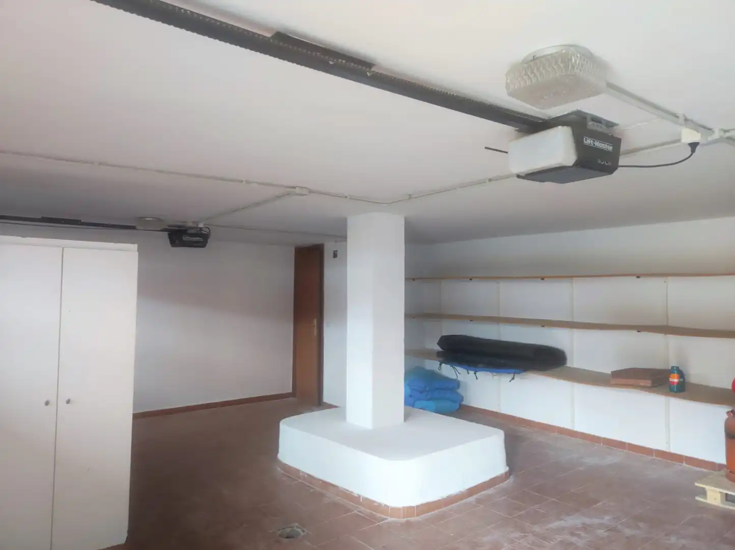 Houses for sale in Plasencia  with Air Conditioner, Heating and Terrace
