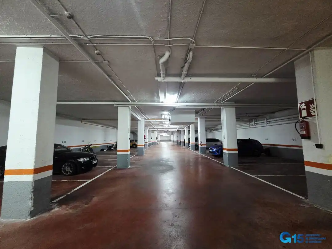 Parking de Piso en venta en Errenteria con Calefacción, Terraza y Amueblado