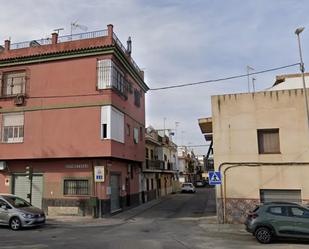 Exterior view of Flat for sale in  Sevilla Capital