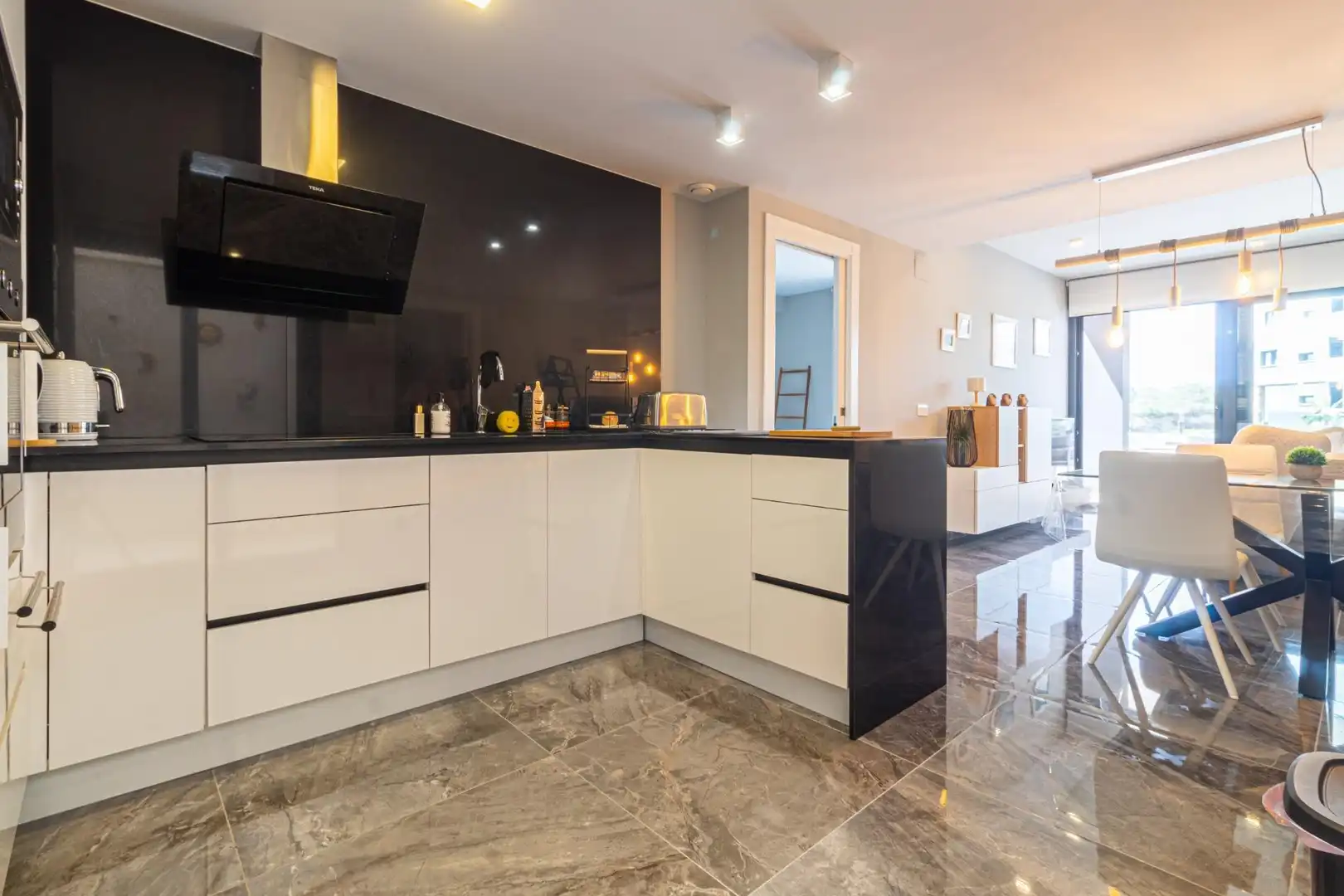 Apartamento con terraza en venta en Calle Wolfgang Amadeus Mozart, imagen 5