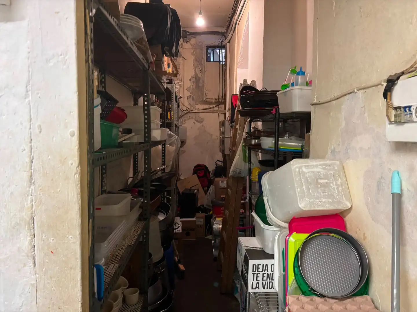 Business premises for transfer in Ciutat Vella, imagen 3