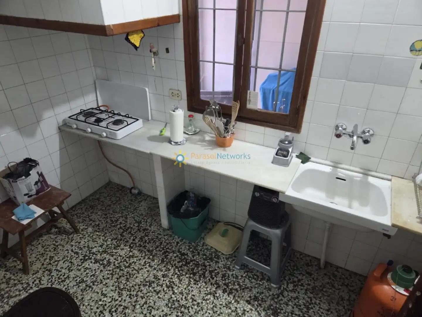 Cuina de Casa adosada en venda en Vilallonga / Villalonga amb Terrassa, Traster i Balcó