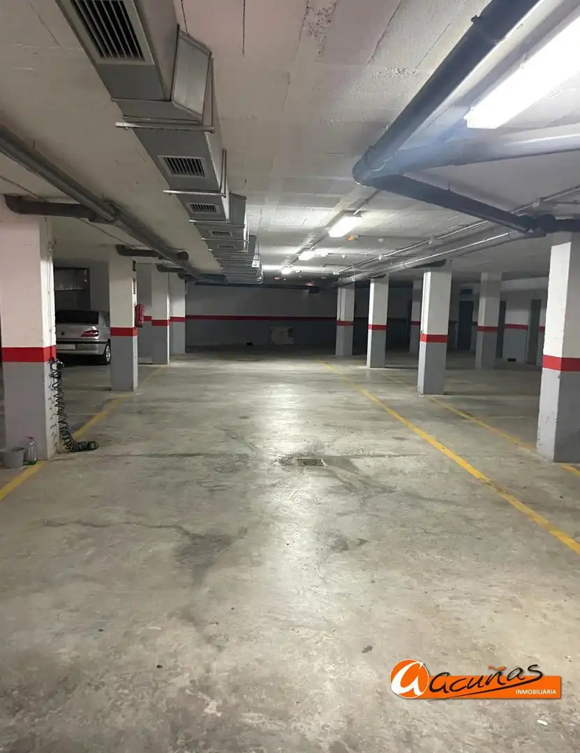 Garage zum Verkauf in La Laguna, Fuente de Piedra