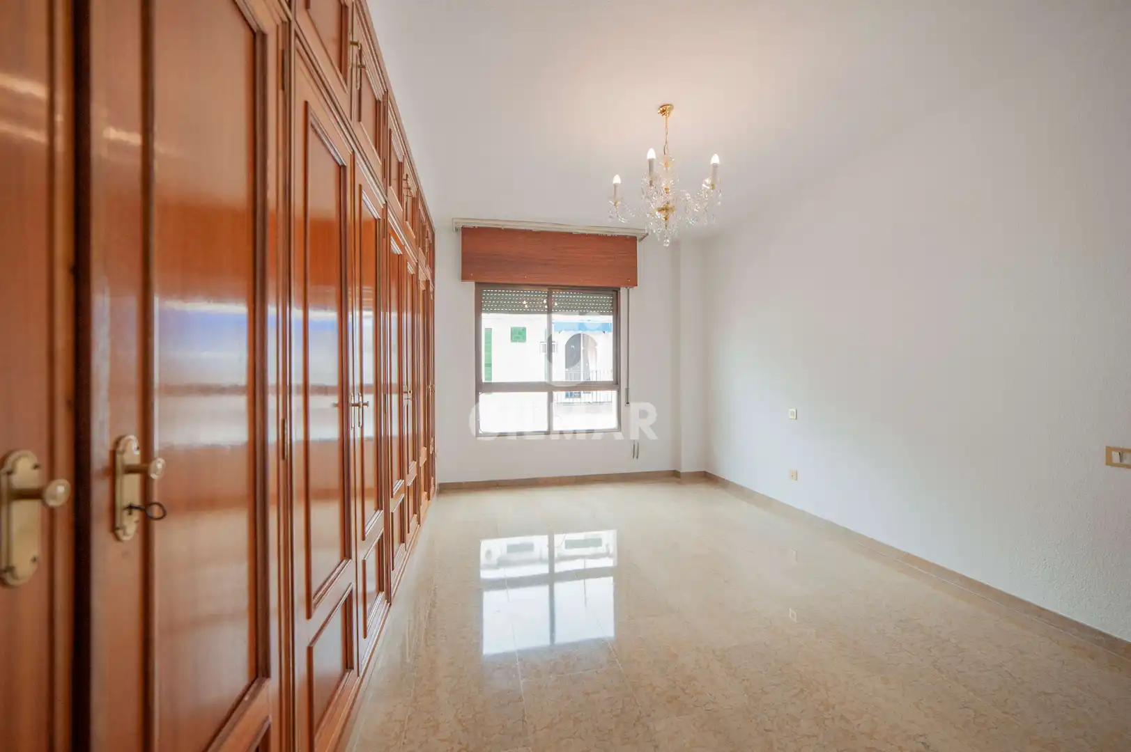 Habitación de Piso de alquiler en Sevilla con Calefacción y Balcón