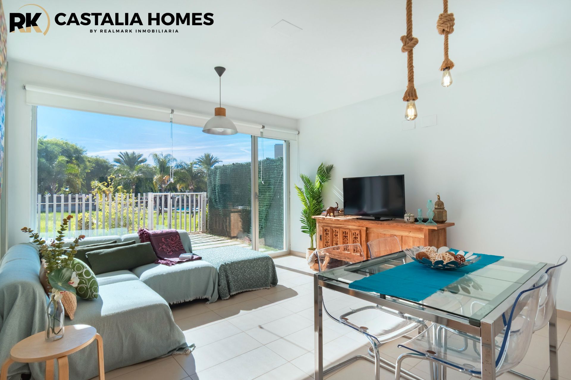 Vista exterior de Piso en venta en Oropesa del Mar / Orpesa con Aire acondicionado, Jardín privado y Terraza