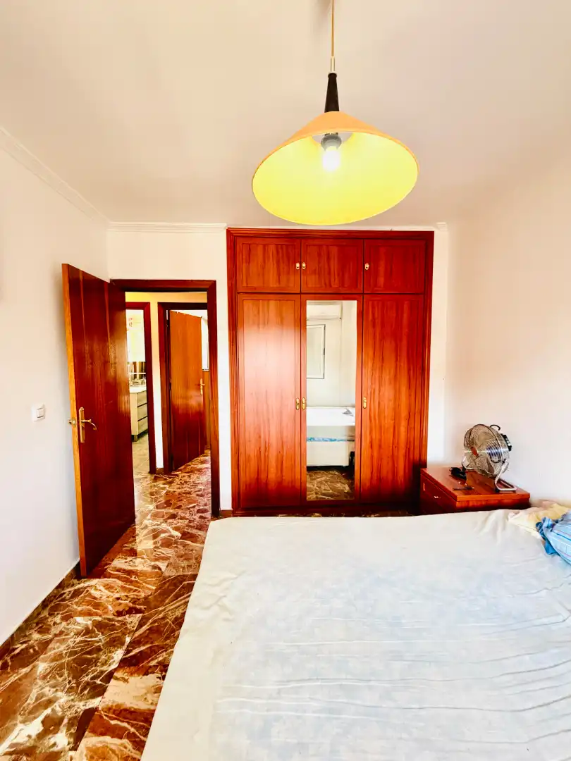 Bedroom of Flat for sale in Sevilla  with Air Conditioner and Terrace