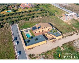 Vista exterior de Casa o xalet en venda en Vilanova d'Escornalbou amb Aire condicionat, Calefacció i Jardí privat