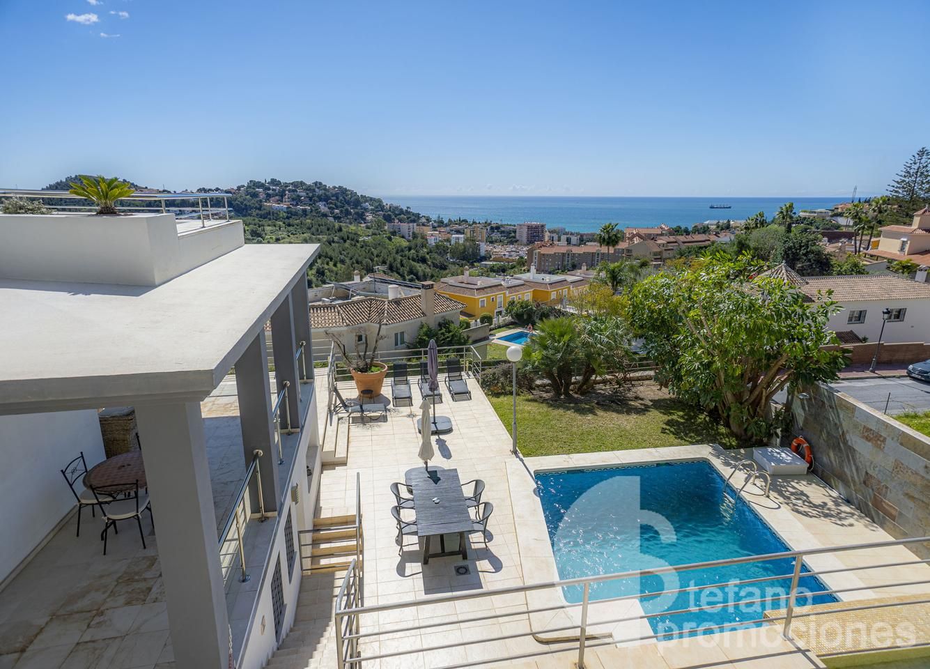 Exterior view of House or chalet for sale in Málaga Capital  with Air Conditioner, Heating and Private garden