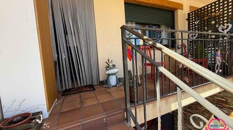 Foto 2 de Casa adosada en venta en Onzonilla, León