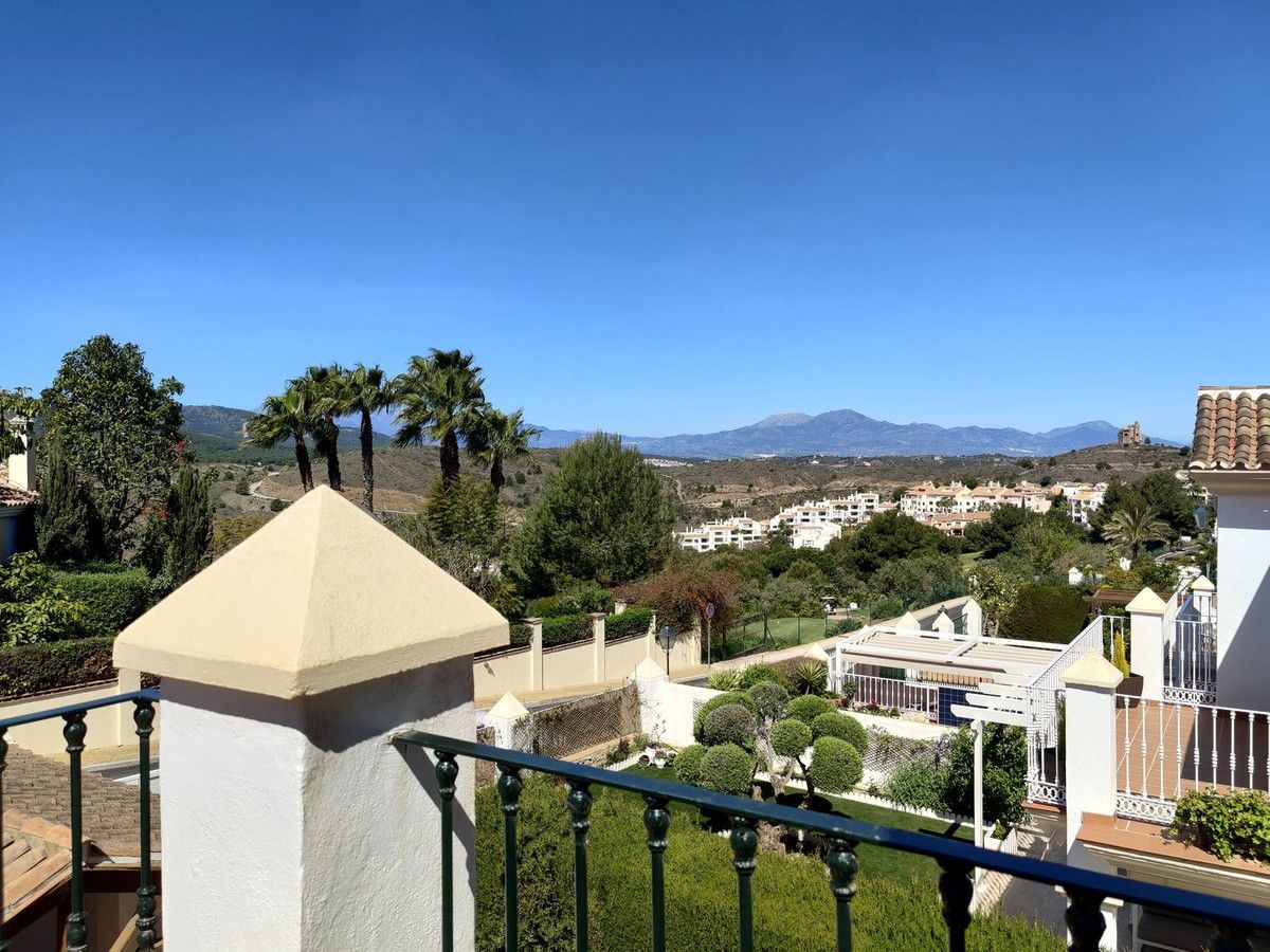 Single-family semi-detached for sale in Alhaurín Golf