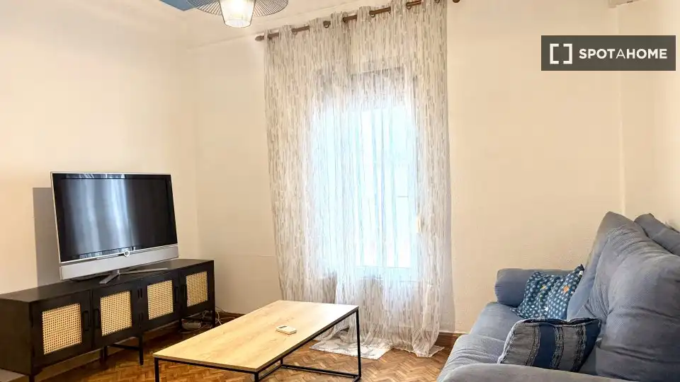 Habitació a Zaragoza, Zaragoza