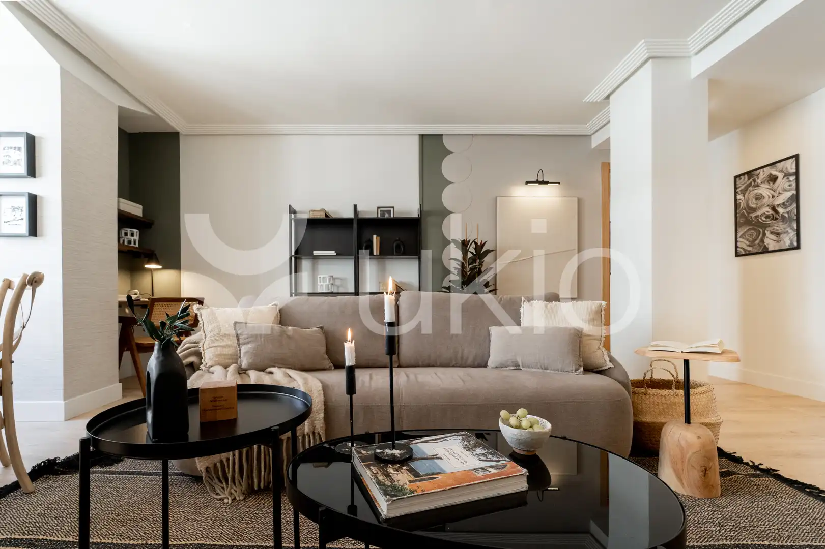 Living room of Apartments for rent in Madrid  with Air Conditioner, Heating and Furnished