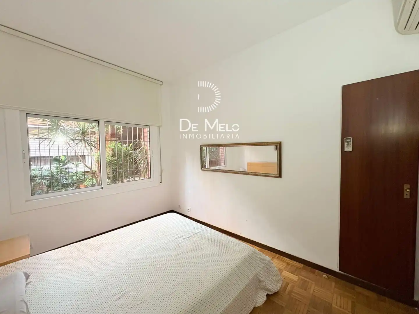 Schlafzimmer von Wohnung zum Verkauf in Barcelona mit Klimaanlage, Heizung und Parkett