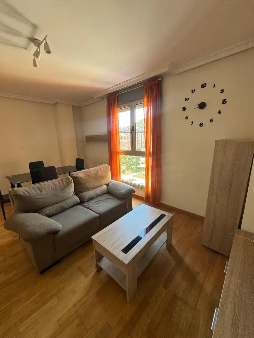 Appartement avec ascenseur à louer à Calle Daniel Moyano 8, imagen 7