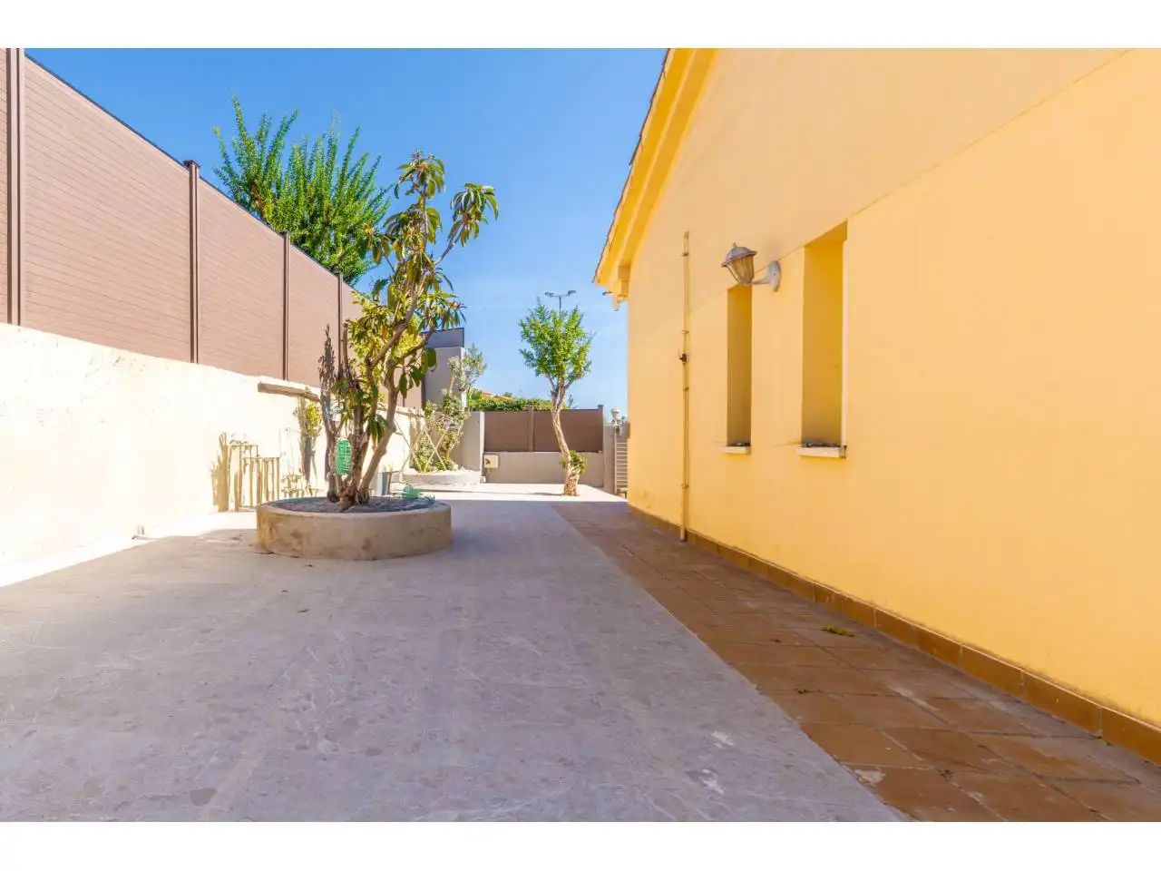 Terrace of Houses for sale in Cabrils, Barcelona
