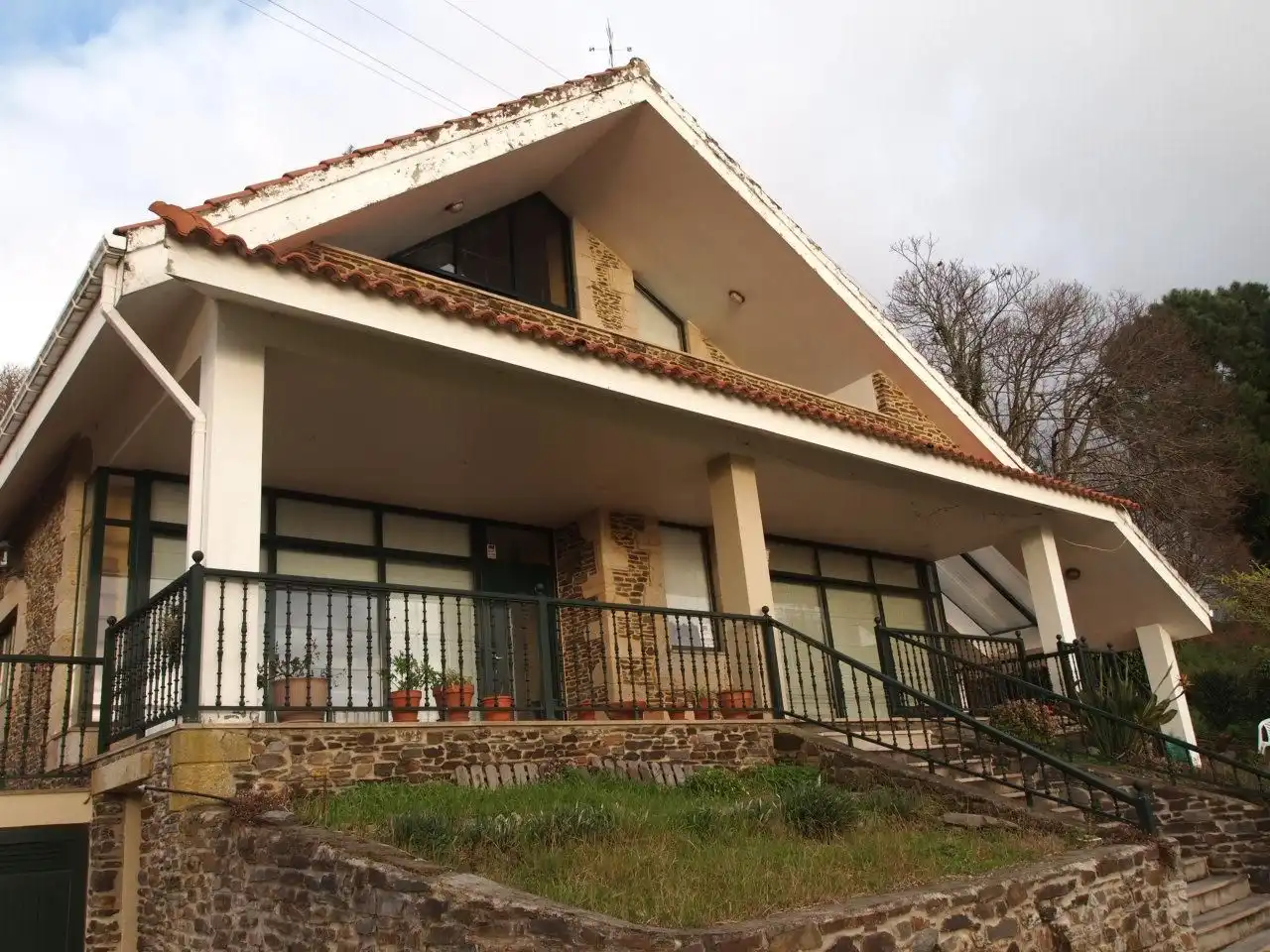 Houses for rent in Fene