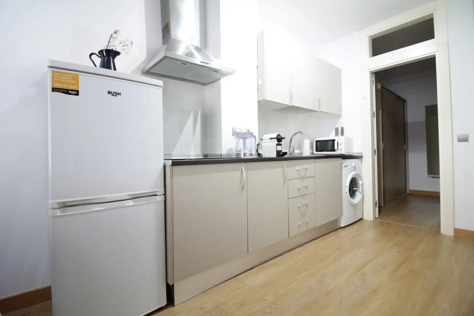 Piso con ascensor en venta en Pasaje Jack London 11, imagen 5