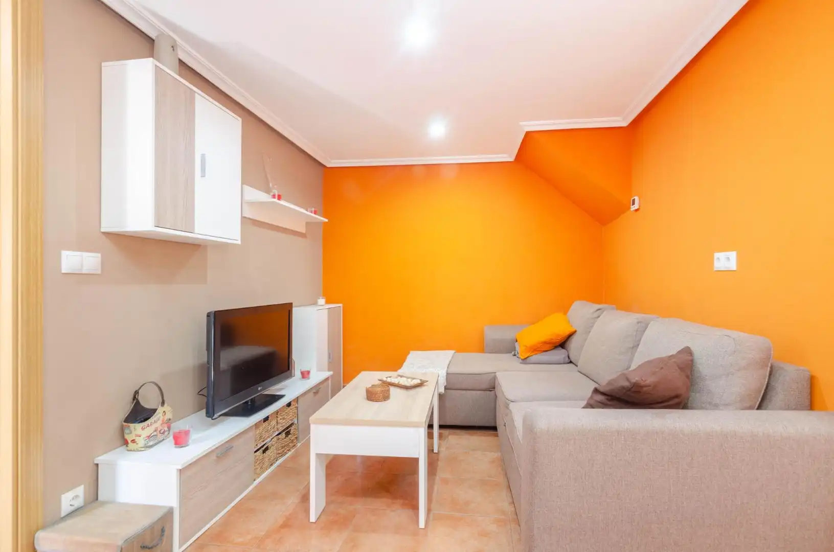 Sala de estar de Casa o chalet en venta en Langreo con Jardín privado y Amueblado