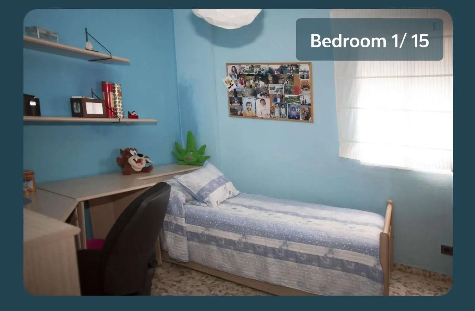 Bedroom of Flat for share in Sevilla  with Air Conditioner, Terrace and Furnished