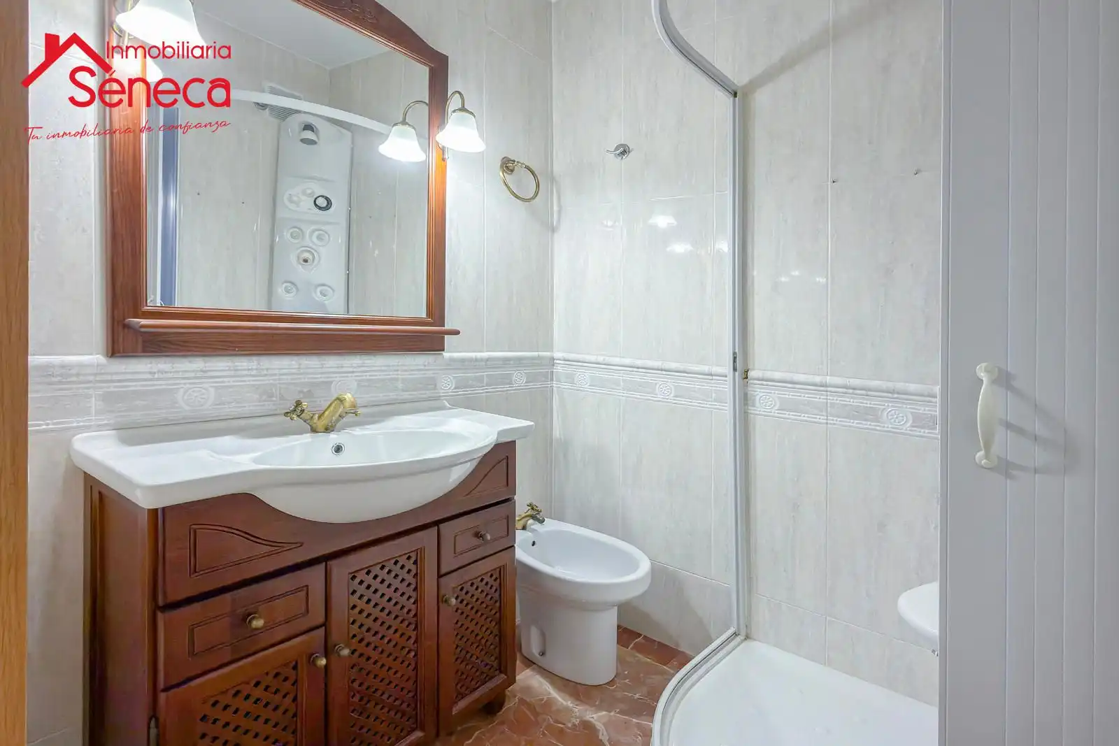 Baño de Piso en venta en Córdoba con Aire acondicionado y Terraza