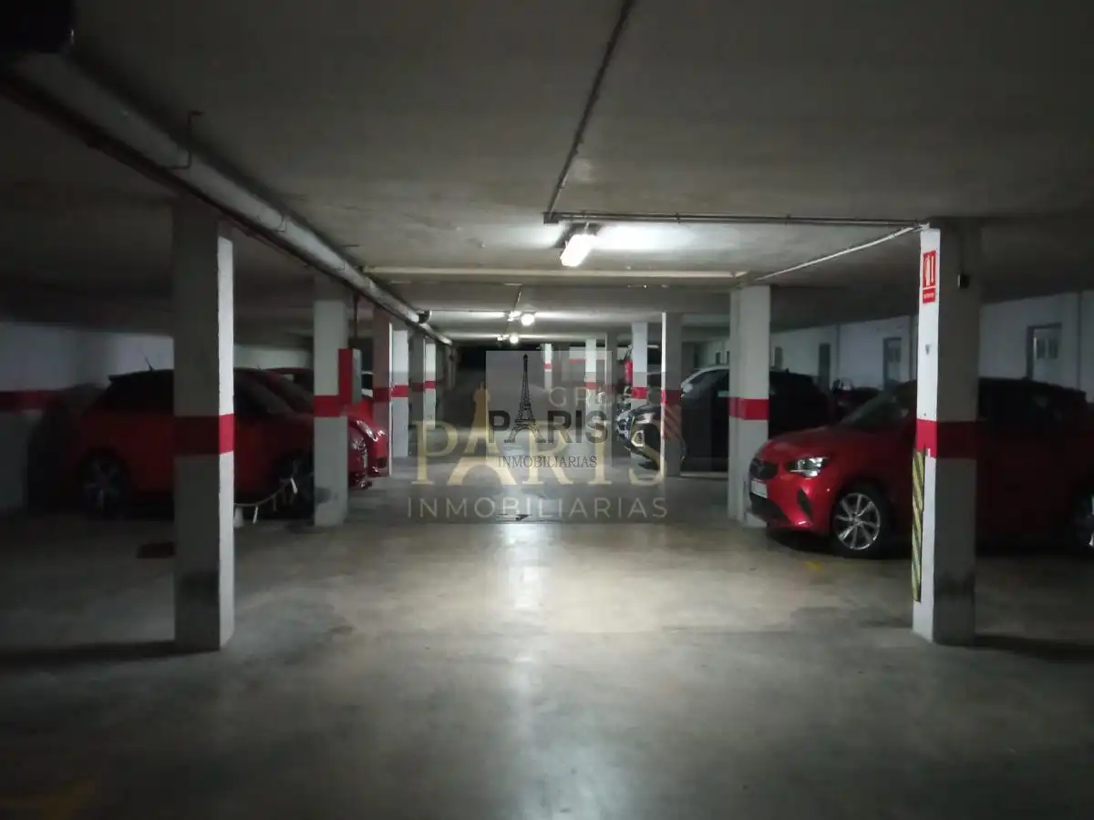 Garaje en venta en Puerta de Hierro, Barrio de la Concepción