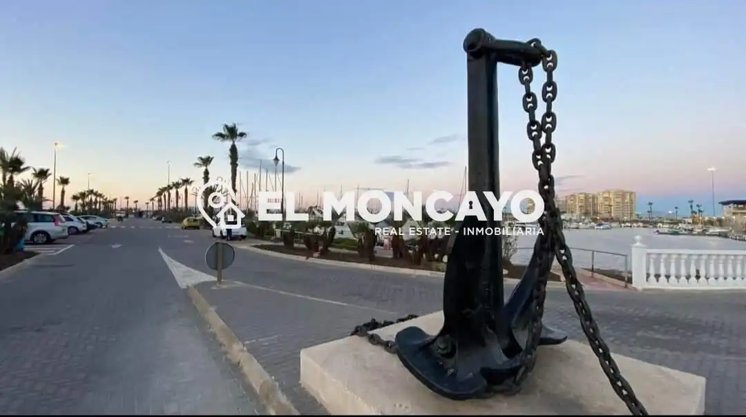 Vista exterior de Ático en venta en Guardamar del Segura con Aire acondicionado, Calefacción y Terraza