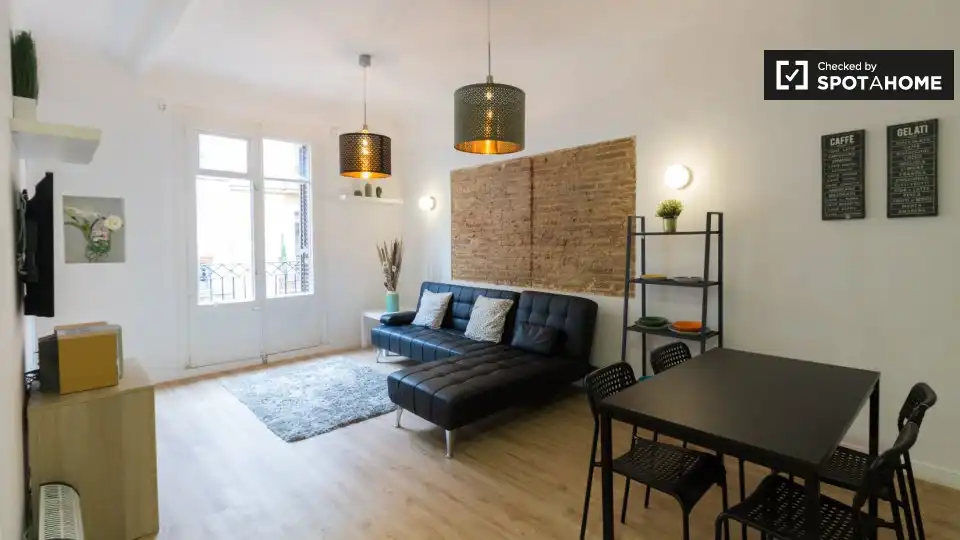 Piso con terraza en alquiler en Ciutat Vella