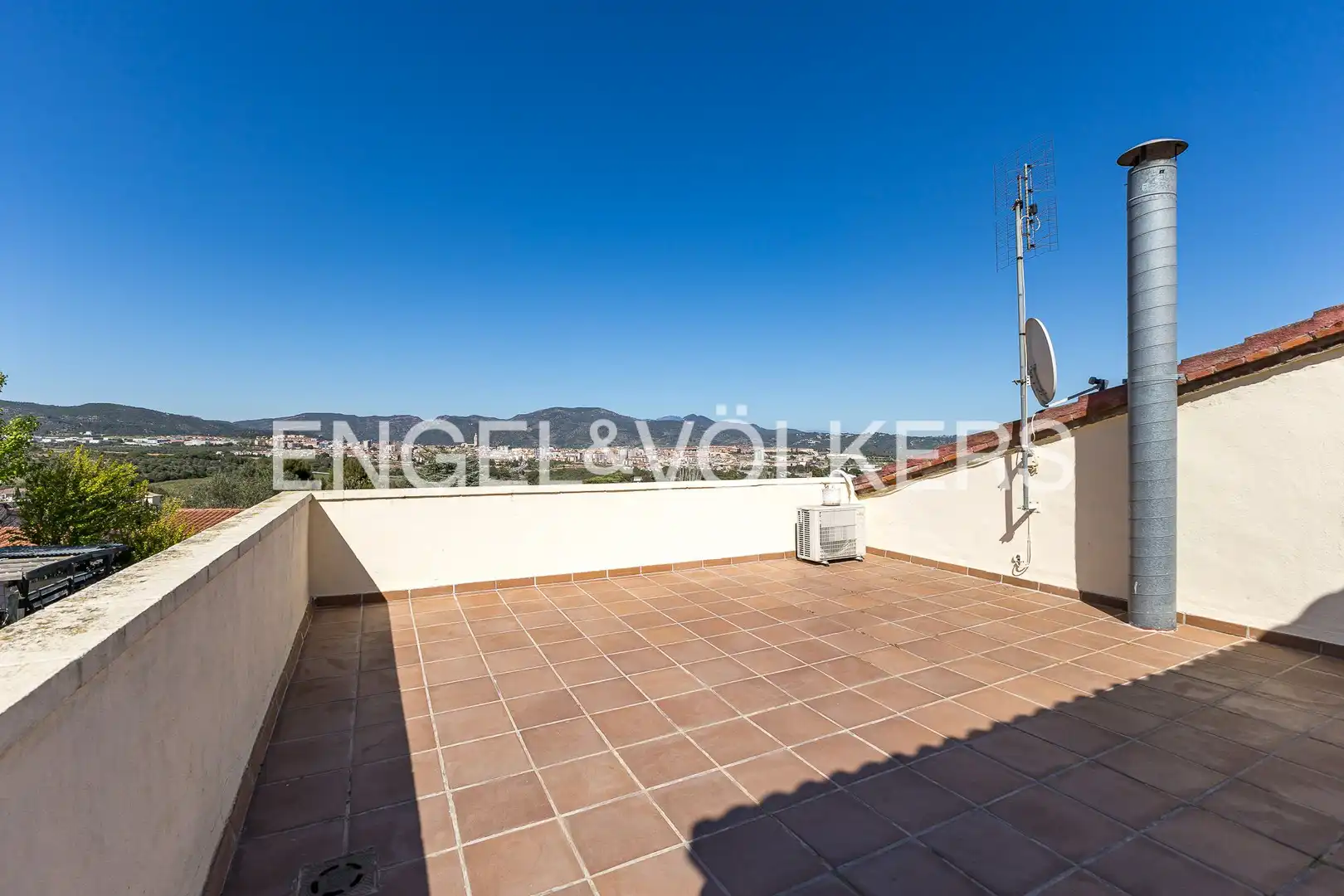 Terraza de Casa o chalet en venta en Esparreguera con Aire acondicionado, Calefacción y Jardín privado