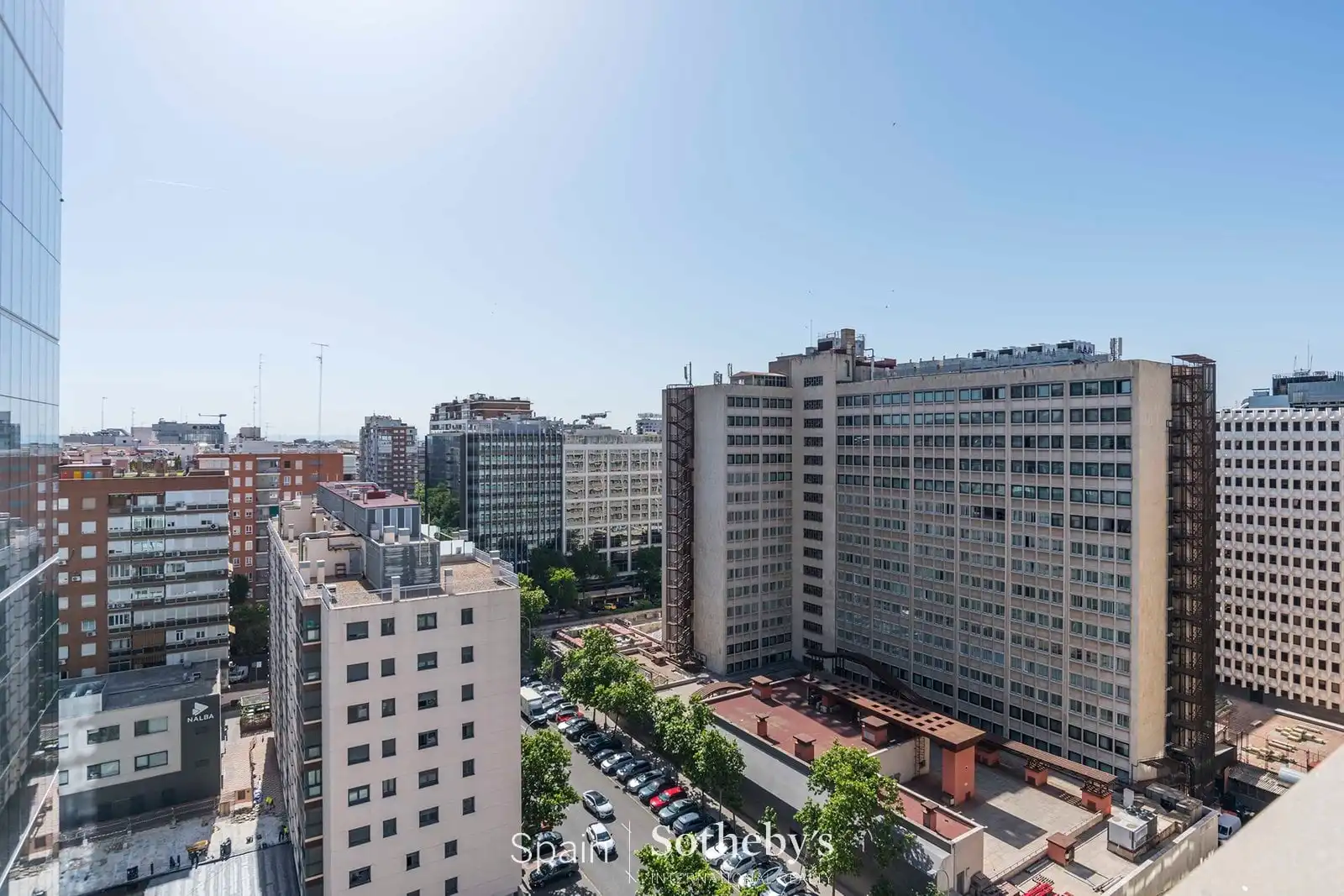 Vista exterior de Ático de alquiler en Madrid con Aire acondicionado, Calefacción y Terraza